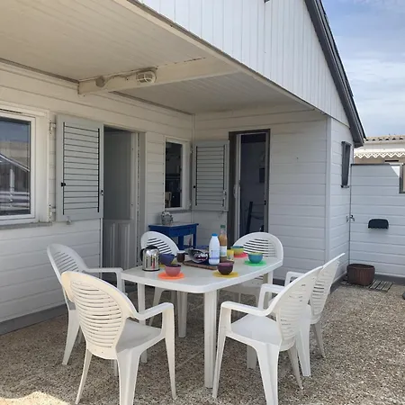 Coquet A 50m De La - 6 Pers, Terrasse, Tv, Lave-vaisselle - Fr-1-796-42 Chalet Gruissan